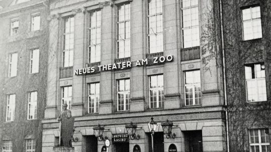 Neues Theater am Zoo, 1932, Postkarte, Museum Charlottenburg-Wilmersdorf in der Villa Oppenheim, © Museum Charlottenburg-Wilmersdorf