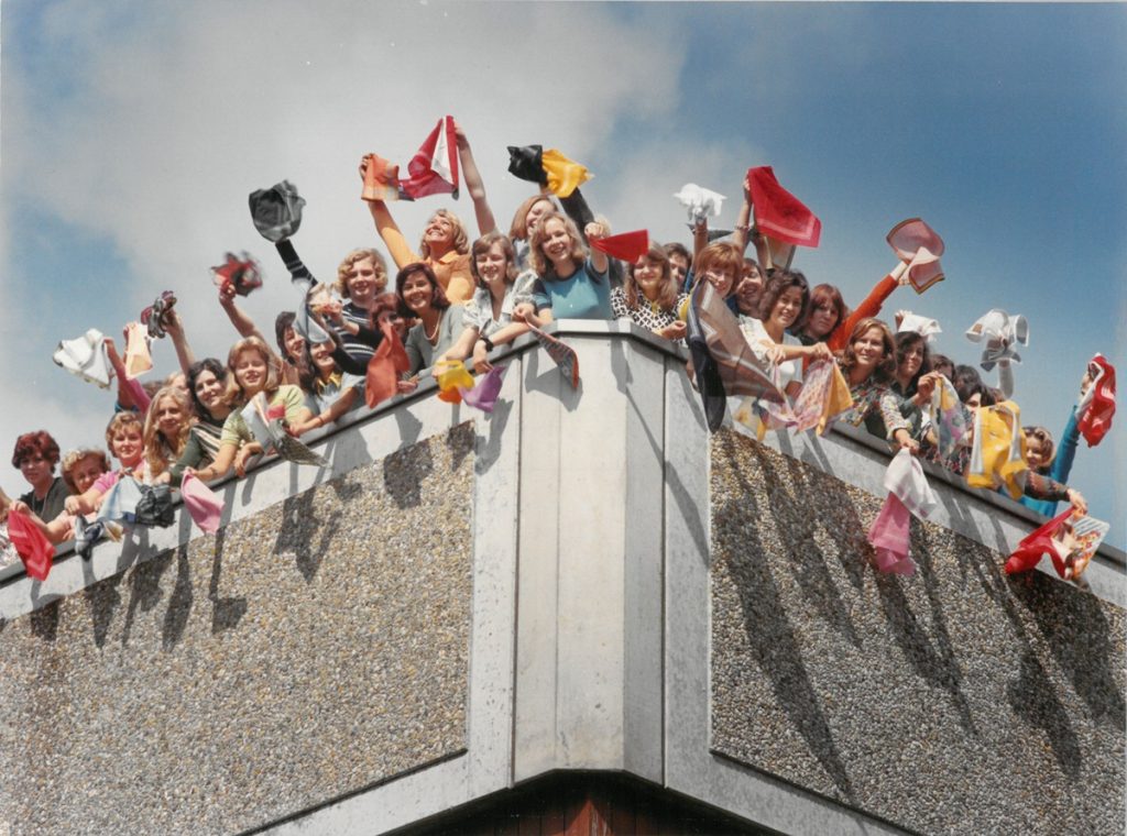 Ludwig Windstosser: Lauffenmühle, ohne Datum, Farbpapier, © Staatliche Museen zu Berlin, Kunstbibliothek / Ludwig Windstosser